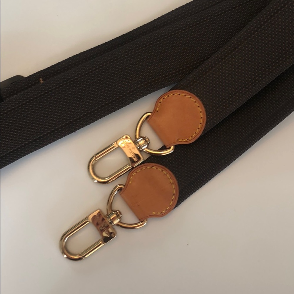Adjustable Louis Vuitton Bag Strap